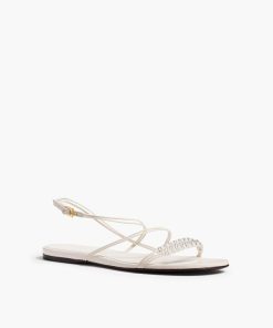 Budapestchic.shop5e73080ea4 2