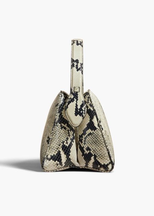 Budapestchic.shop68800f751b 3