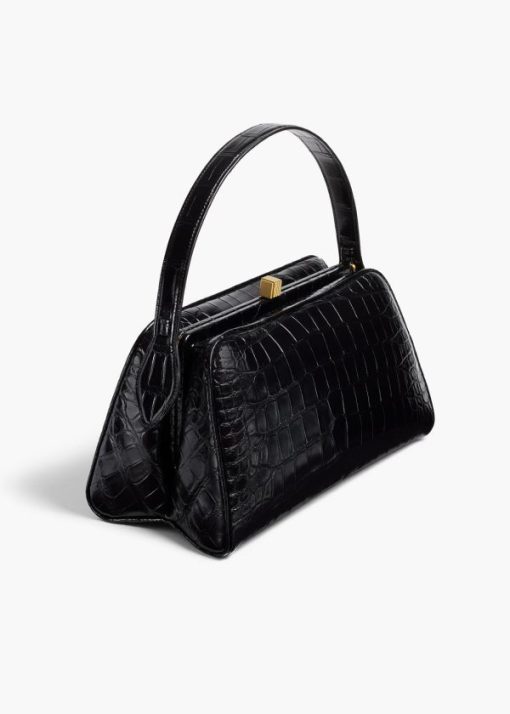 Budapestchic.shop8ef1e85305 2