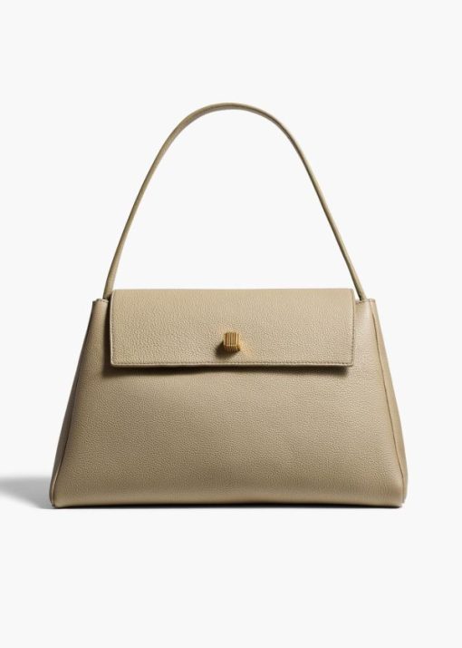 Budapestchic.shopa5058e05fb 1