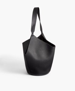 Budapestchic.shopa67d3567d9 2