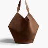 Budapestchic.shopc53f5353c0 1