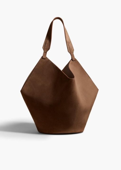 Budapestchic.shopc53f5353c0 1