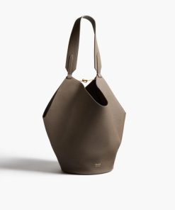 Budapestchic.shopc5f54a65c1 1