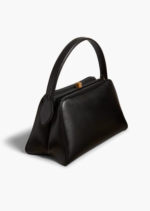 Budapestchic.shope1697b57c1 2
